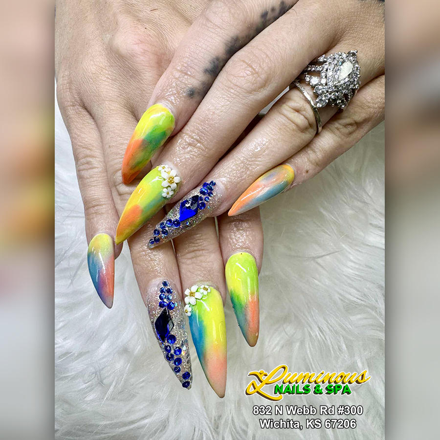 Nail art | Luminous Nails & Spa